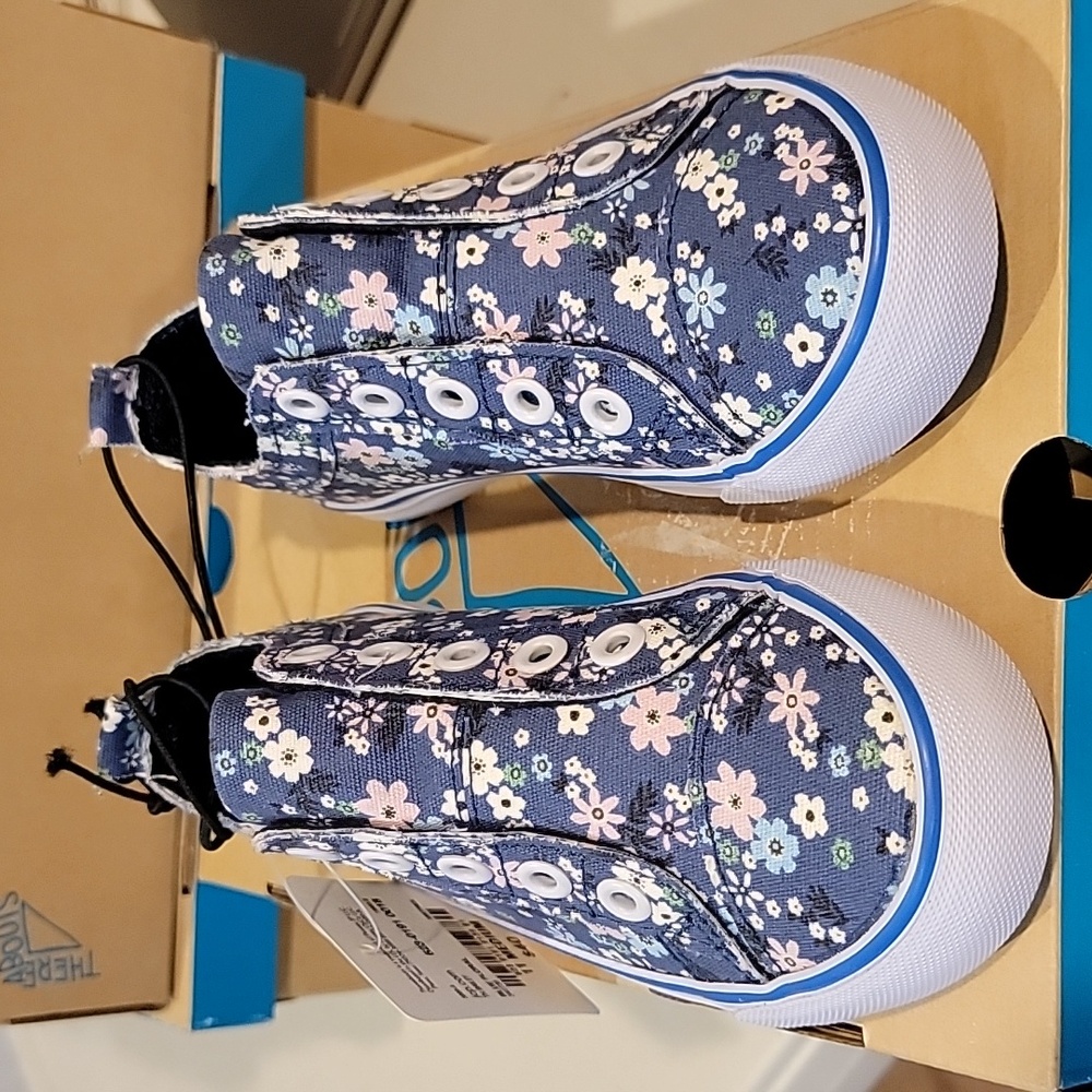 Thereabouts Toddler/Little/Big Girls Button Blue Floral Sneakers Slip-On NWT